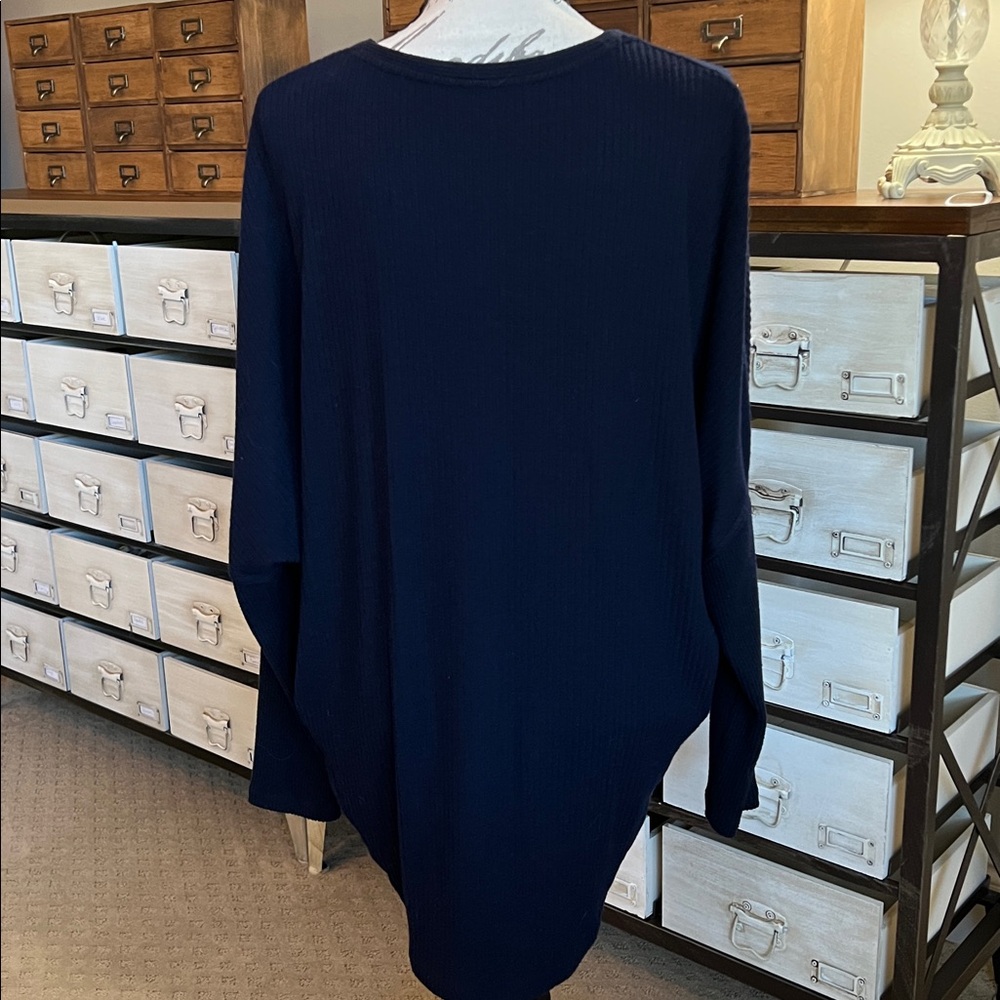 NEW White House Black Market Navy Blue Ribbed Dolman Tunic - Picture 3 of 7